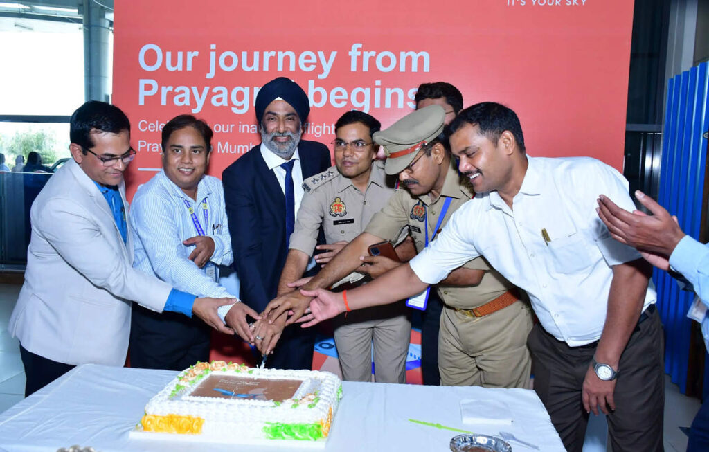 Akasa Air connects Prayagraj to Mumbai, adding fourth Uttar Pradesh destination, ET TravelWorld