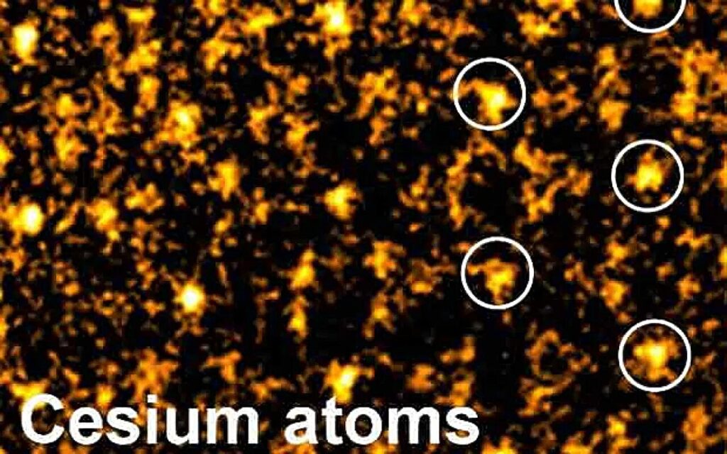 First direct imaging of radioactive cesium atoms in environmental samples