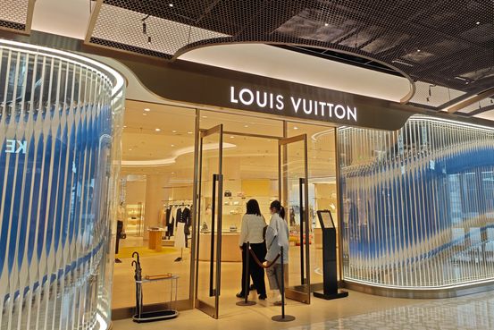 China's Malaise Spreads to Luxury Industry