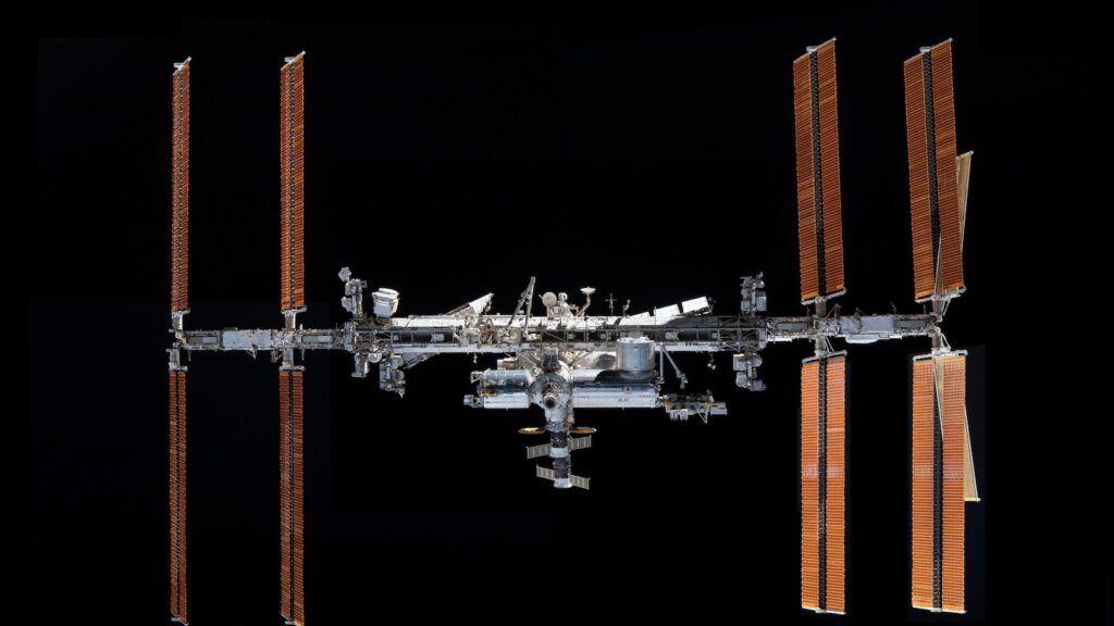 How NASA and SpaceX will bring down the space station when it's retired