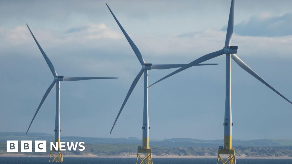 Labour teams with Crown Estate to boost wind energy