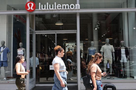 Lululemon Stops Selling a Legging Customers Complained Was Unflattering