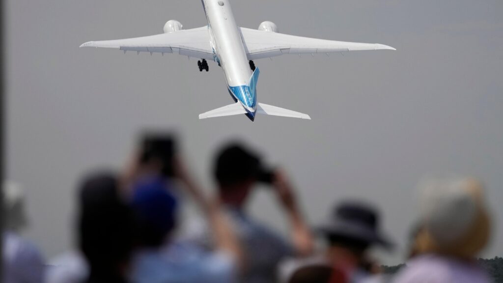 Troubled Boeing stays close to the ground at a major UK air show