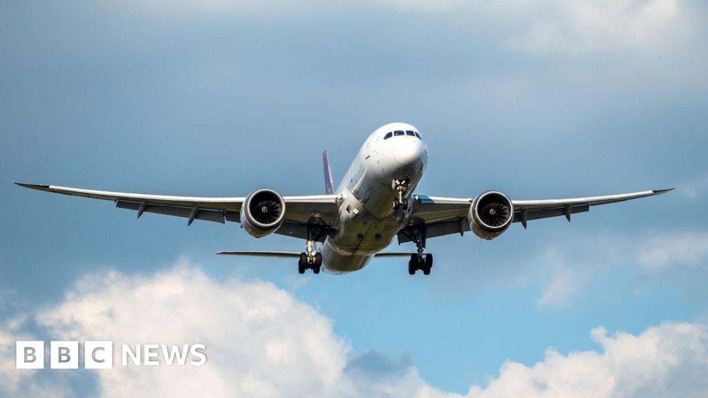 UK Airports set to be busy after IT outages