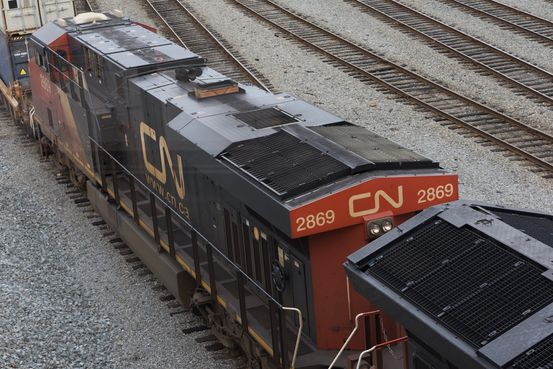 Canada Orders Binding Arbitration in Rail Stoppage to End Labor Dispute