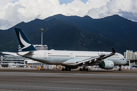 Cathay Pacific to Buy Airbus Jets for About $11 Billion