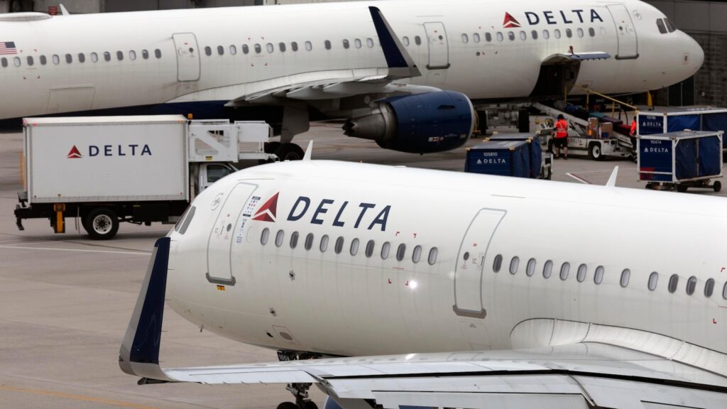 Delta says it's reviewing how man boarded wrong flight. A family says he was following them