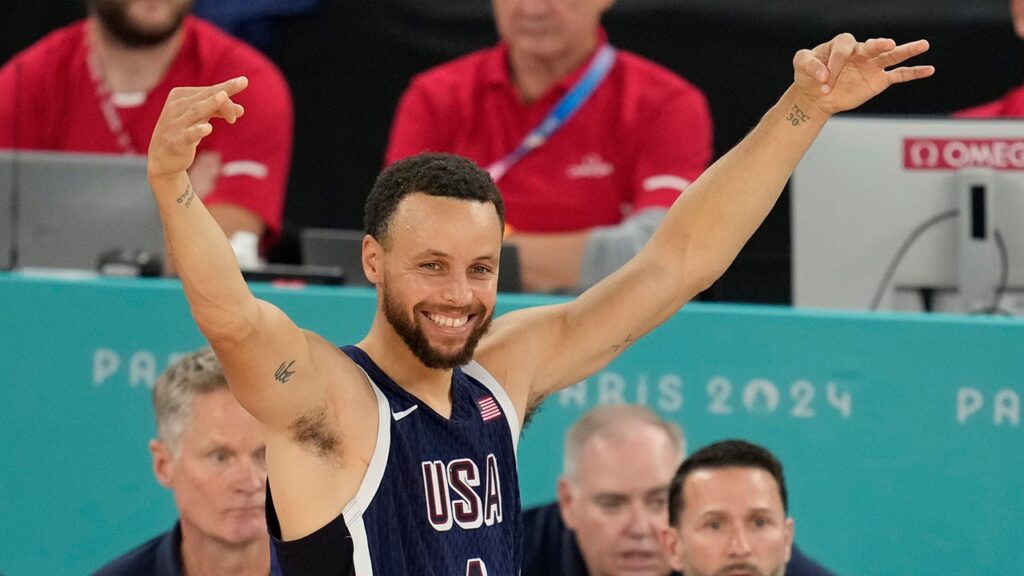 Ex-NBA stars 'wowed' by Stephen Curry's Olympic performance: 'Greatest shooter we've ever seen'