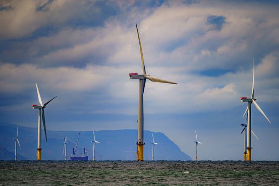 New U.K. Government Bets on Green Energy. Companies Are Wary.