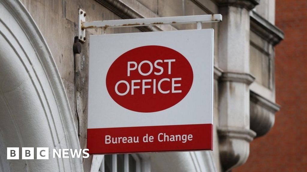 Post Office IT boss quits amid Horizon delays