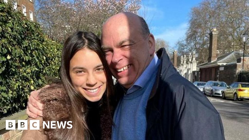 Mike Lynch drowned but daughter's death probed