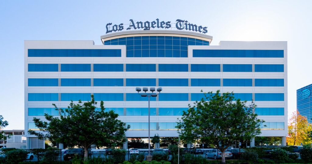 No editorial against Trump costs L.A. Times, Washington Post subscribers