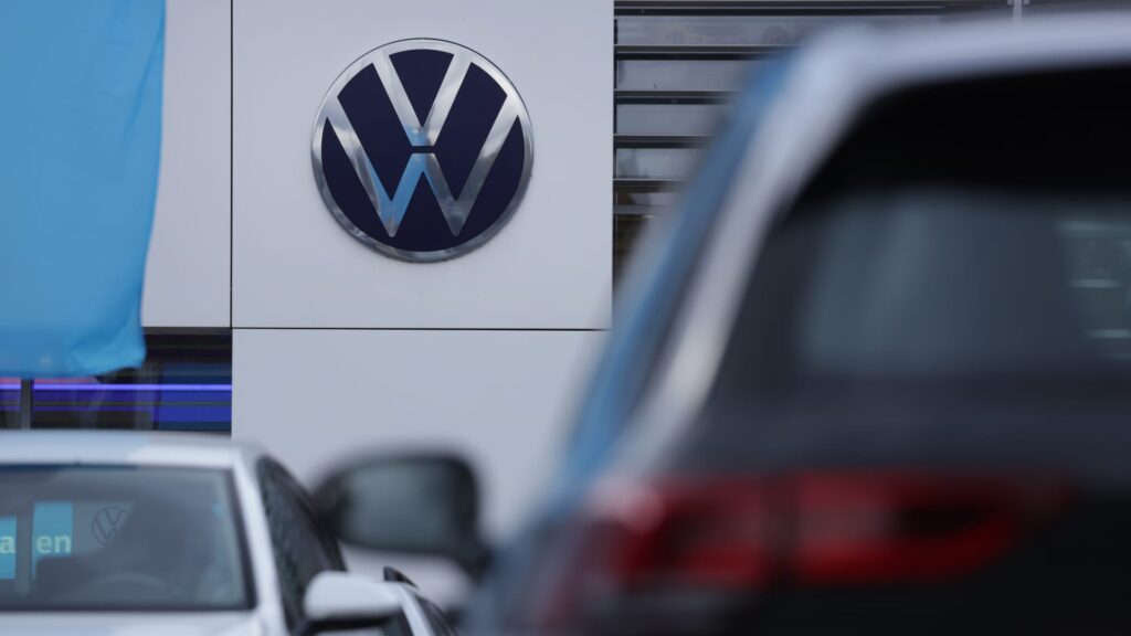 Volkswagen planning forced layoffs and 10% pay cuts, labor union says