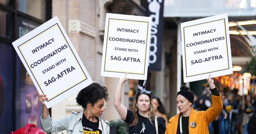 Intimacy coordinators vote to unionize under SAG-AFTRA