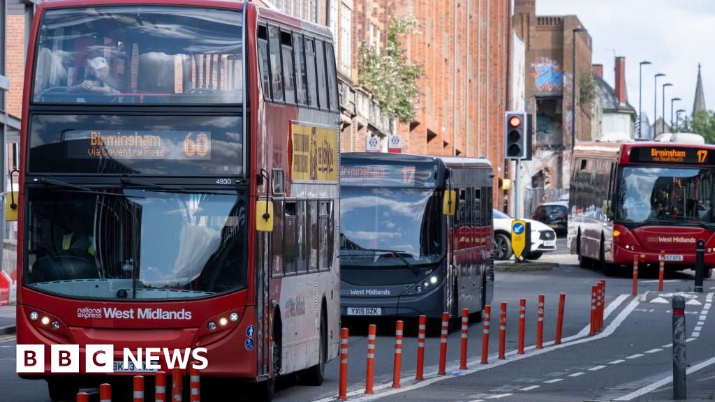 'London-style' bus services planned for England with £1bn boost