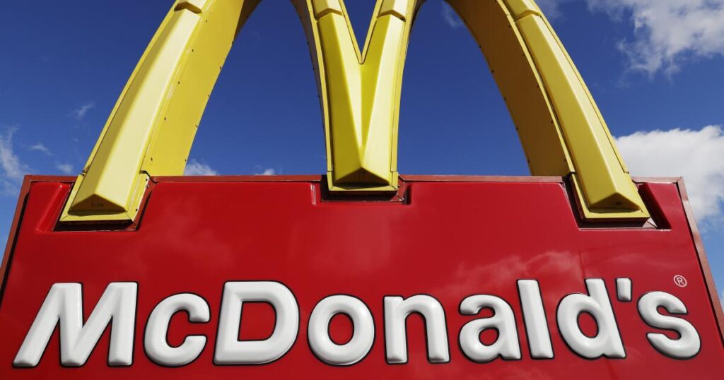 McDonald's E. coli outbreak now has 90 victims; lawsuits multiply