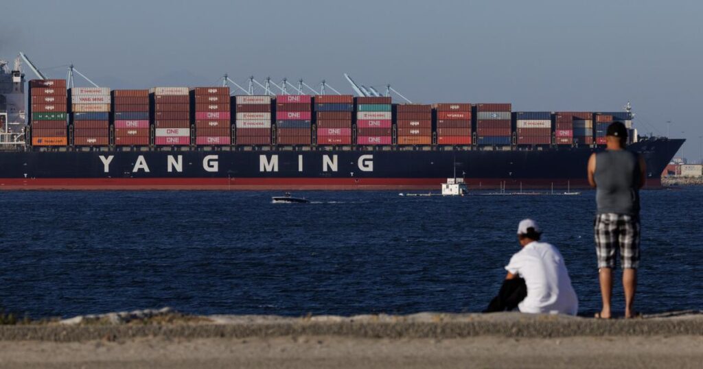 Ports of Los Angeles and Long Beach set new cargo records