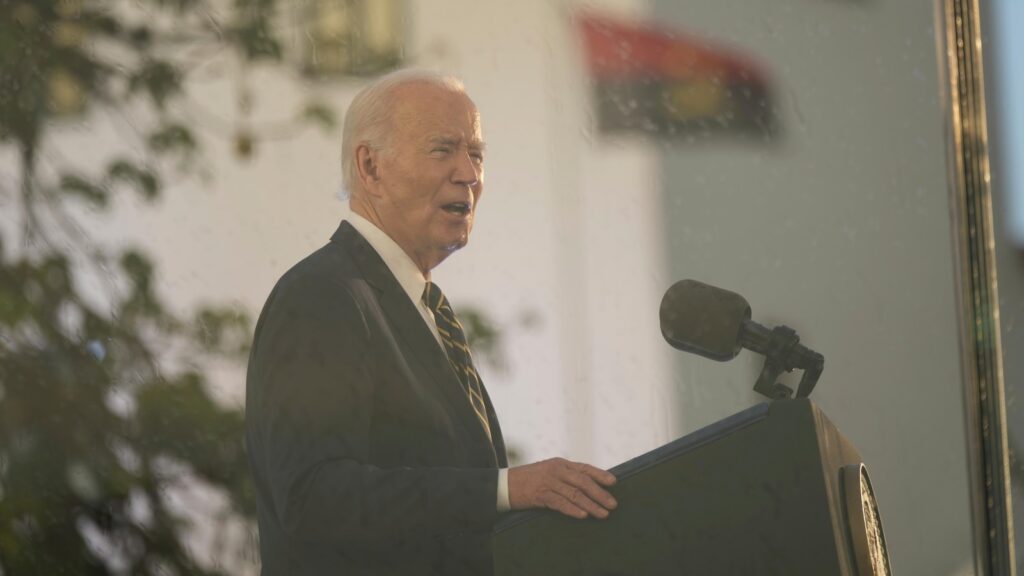 'Amtrak Joe' Biden uses his visit to Angola to promote a major African rail project