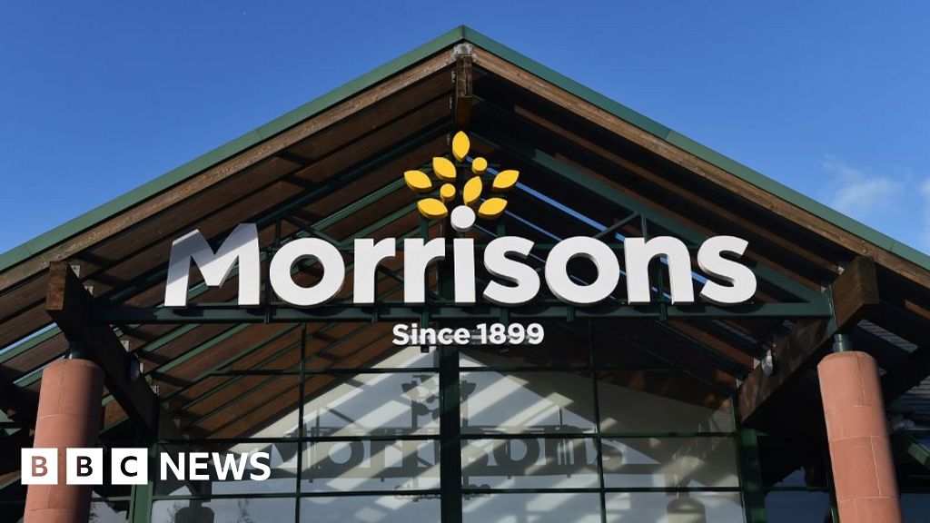 Morrisons customers say Christmas deliveries and discounts down