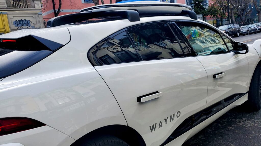 Waymo dominated U.S. robotaxi market in 2024, but Tesla, Zoox loom