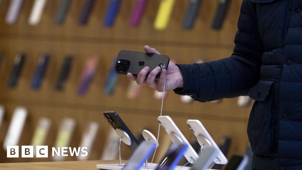 Apple iPhone sales dip despite AI rollout