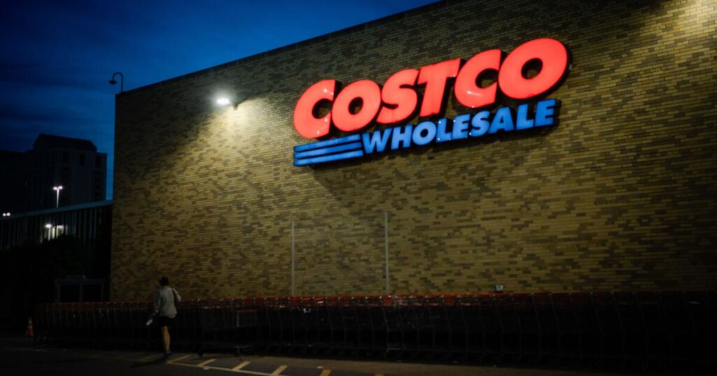 Hiltzik: Costco is bucking the right wing's anti-DEI campaign