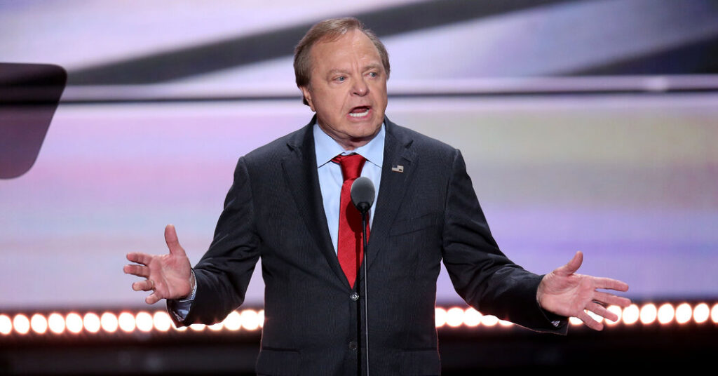 Oil Tycoon Harold Hamm Throwing an Inauguration Day Party