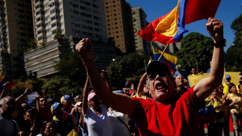 Thousands of Venezuelan opposition supporters take to the streets ahead of Maduro's third inaugration